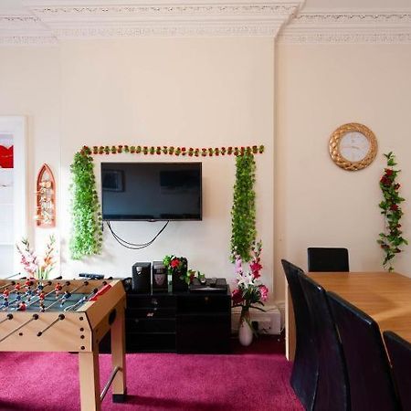 Edinburgh Central Roomz Aparthotel Exterior photo