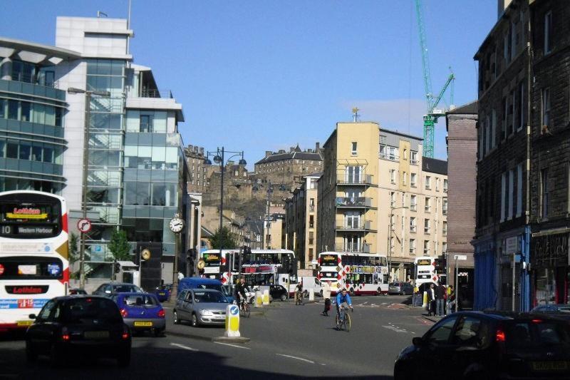 Edinburgh Central Roomz Aparthotel Exterior photo