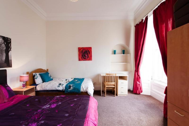 Edinburgh Central Roomz Aparthotel Exterior photo